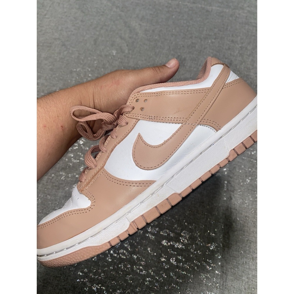 Nike Dusty Rose Womens Dunks Sneakers‎ Low Size 8 Women
